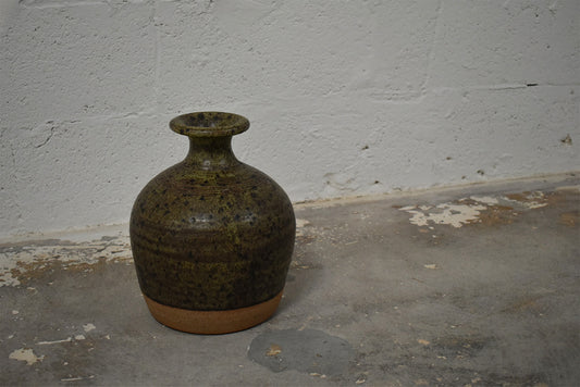 SPECKLED CERAMIC