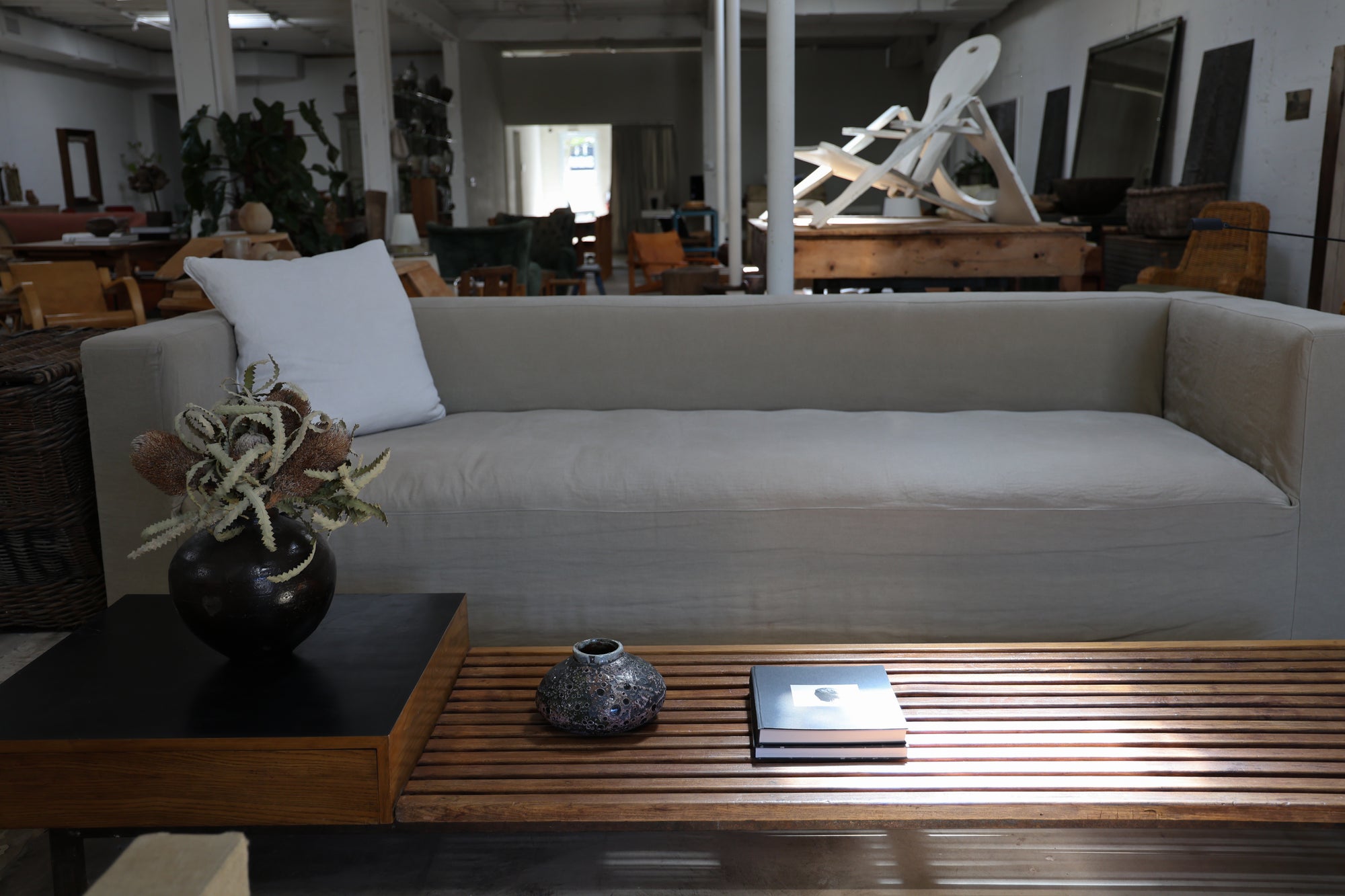 CANSADO BENCH