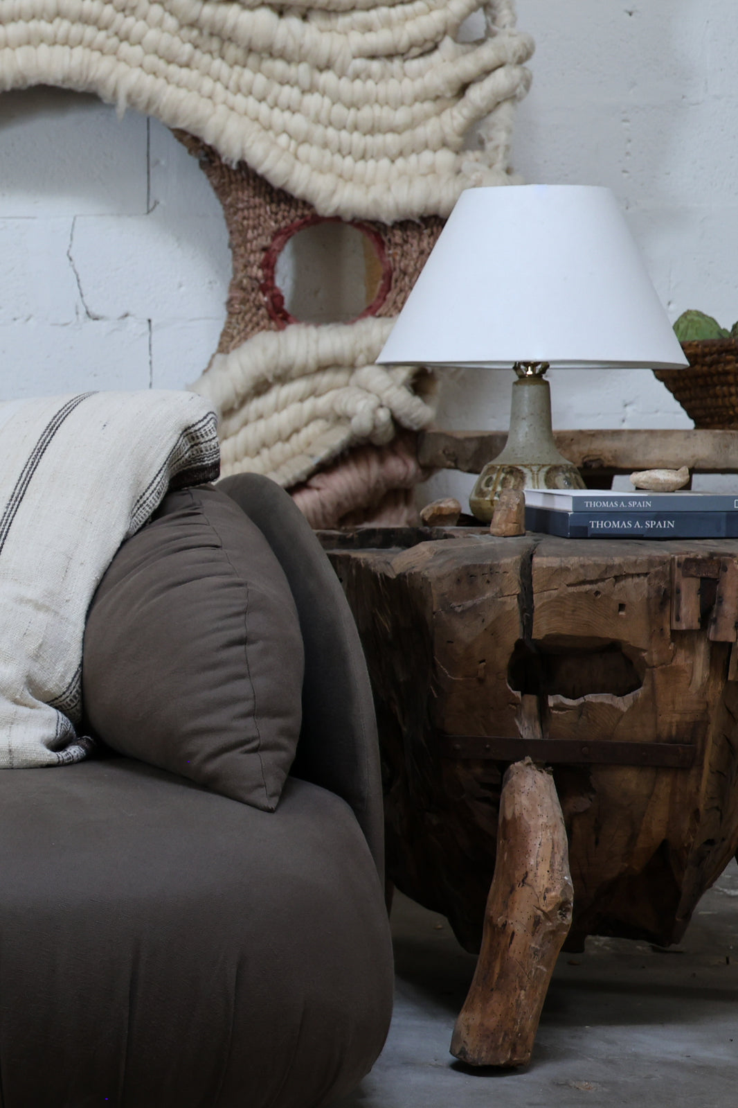 SOHOLM CERAMIC TABLE LAMP