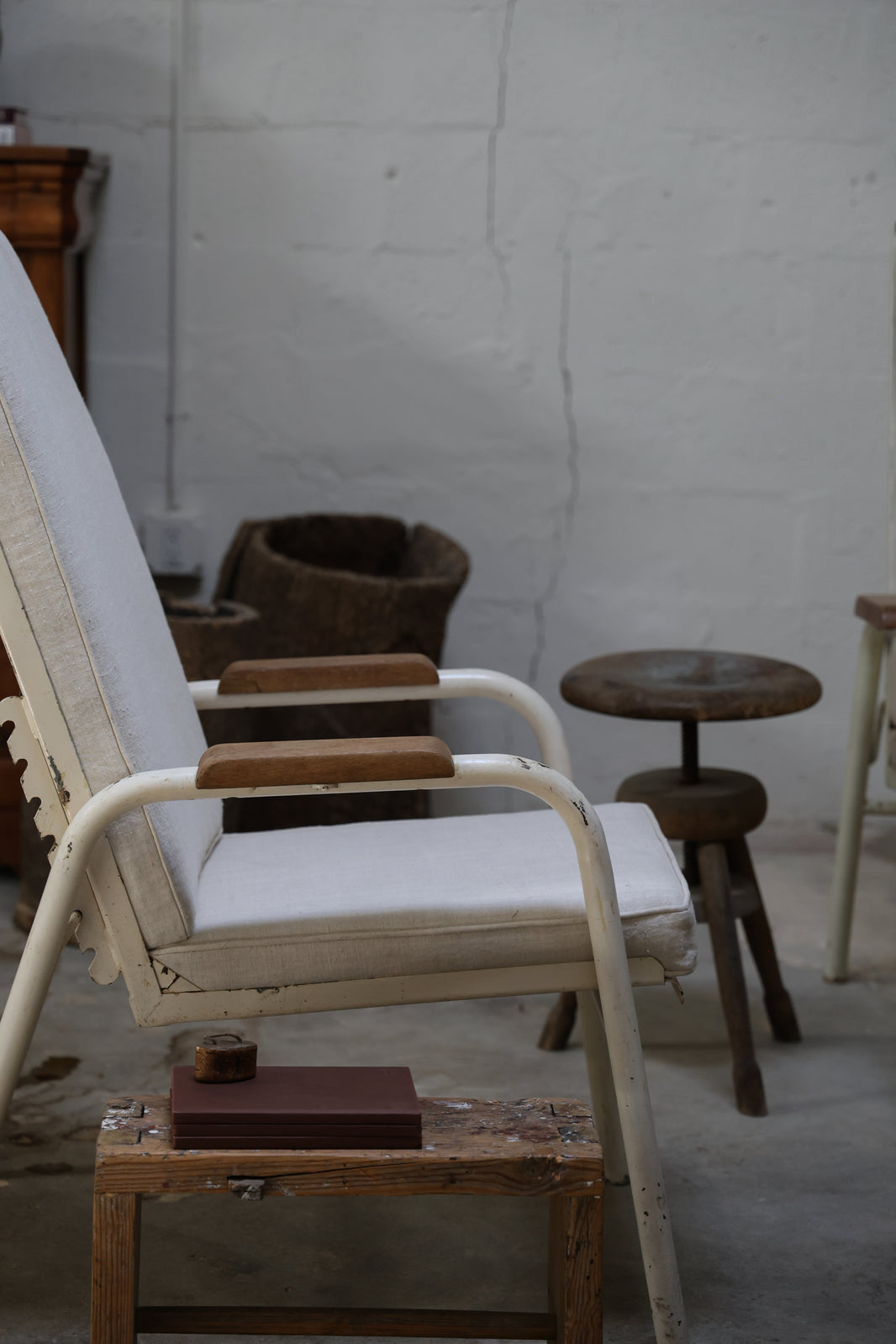 PAIR OF JEAN PROUVE & JULES LELEU “MARTEL DE JANVILLE” ADJUSTABLE ARMCHAIRS