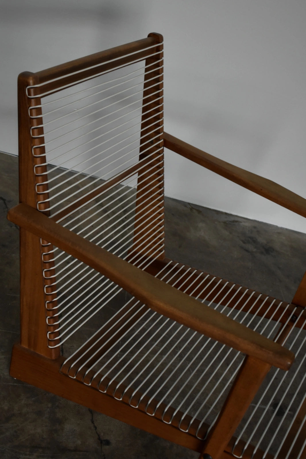 KANGAROO ARMCHAIR