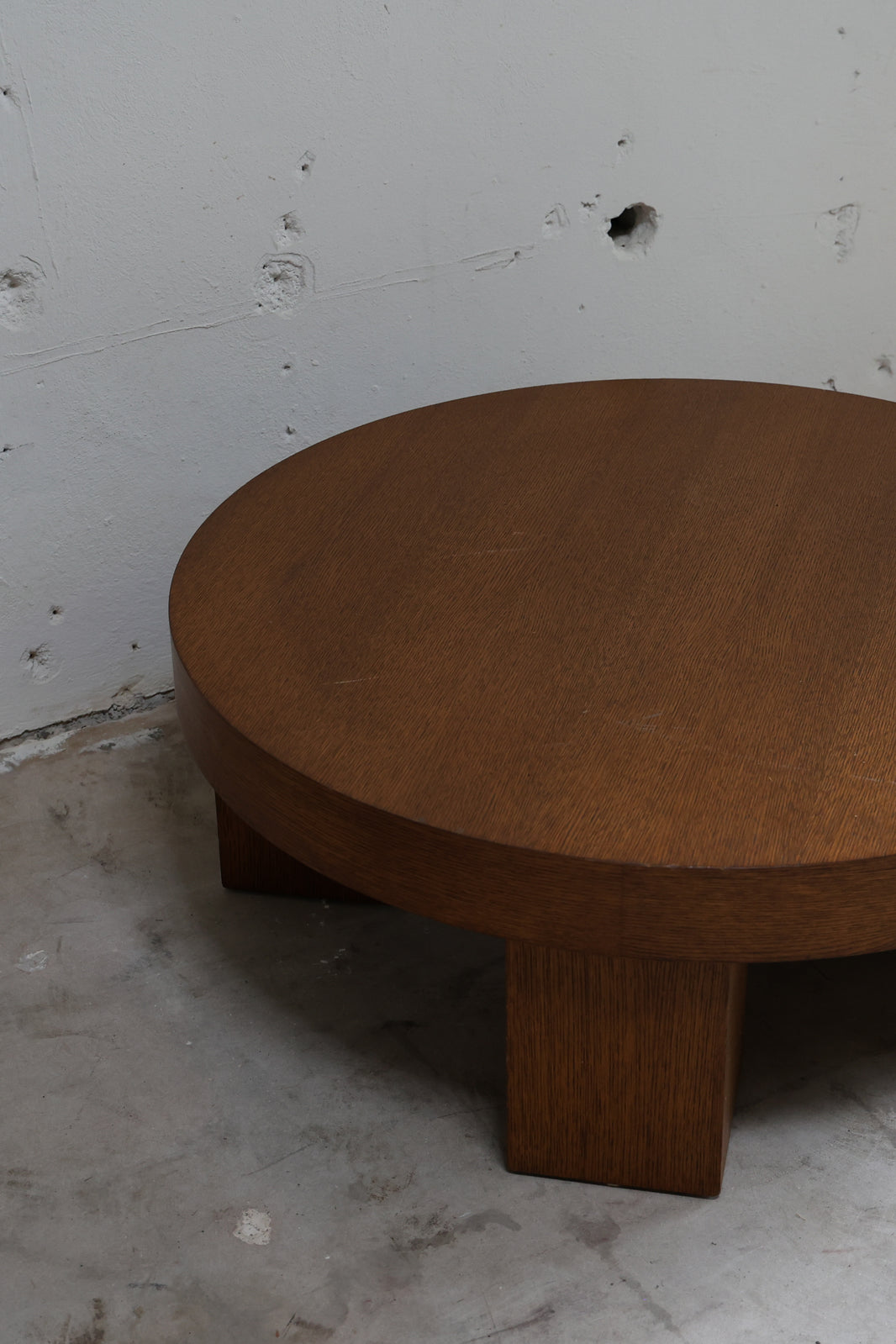 OAK STAINED CHOCOLATE