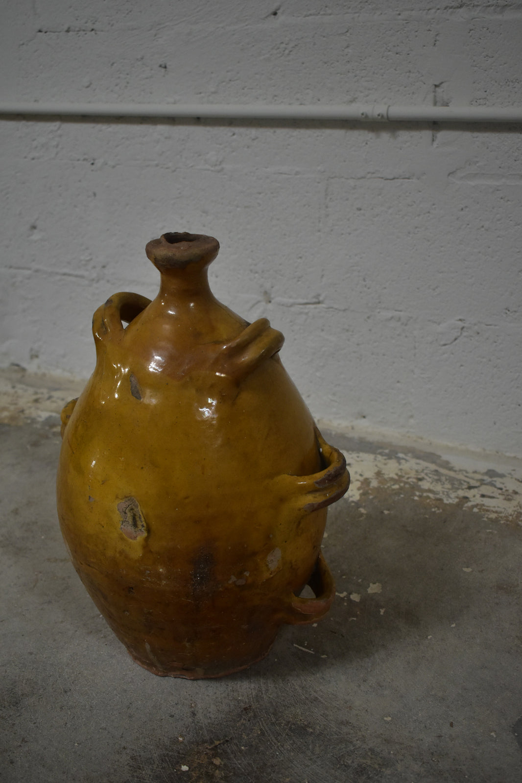 CONSCIENCE OLIVE OIL JUG