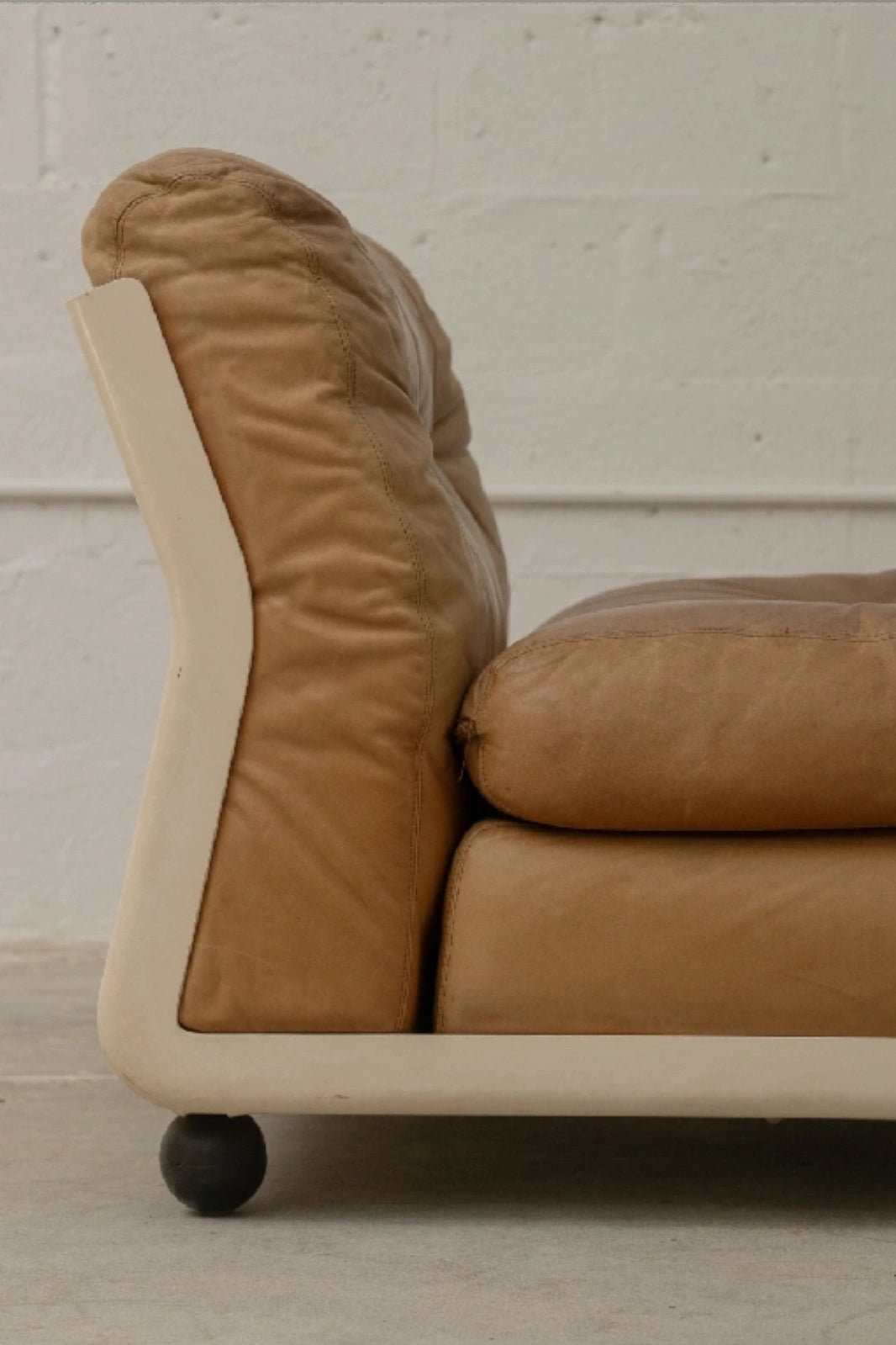 PAIR OF AMANTA LOUNGE CHAIRS