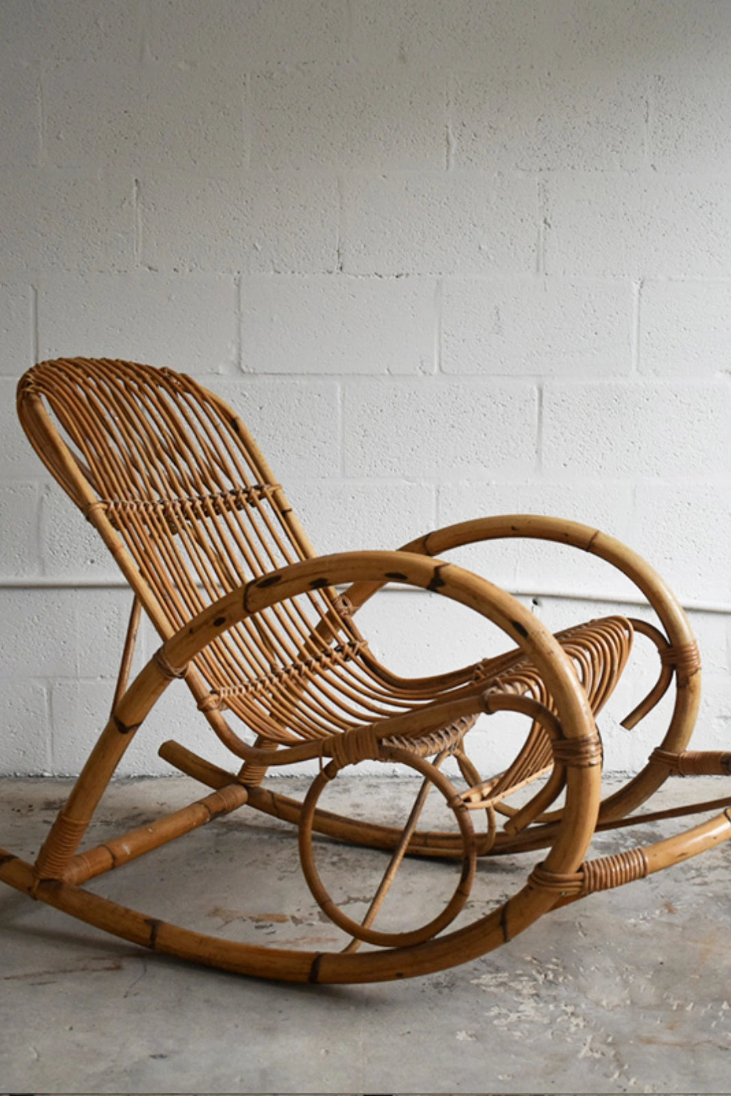 RATTAN ROCKER