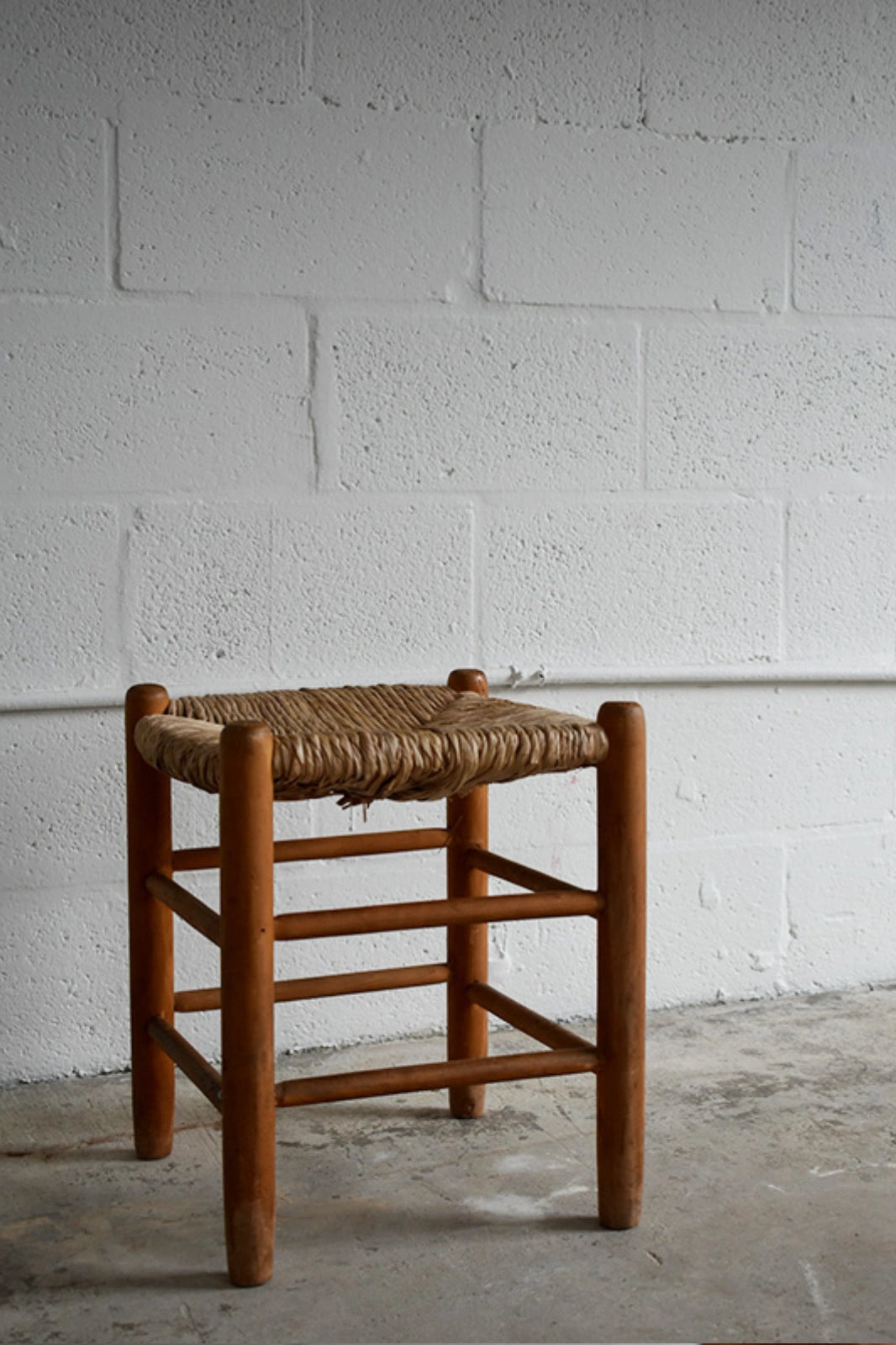 RUSH STOOL