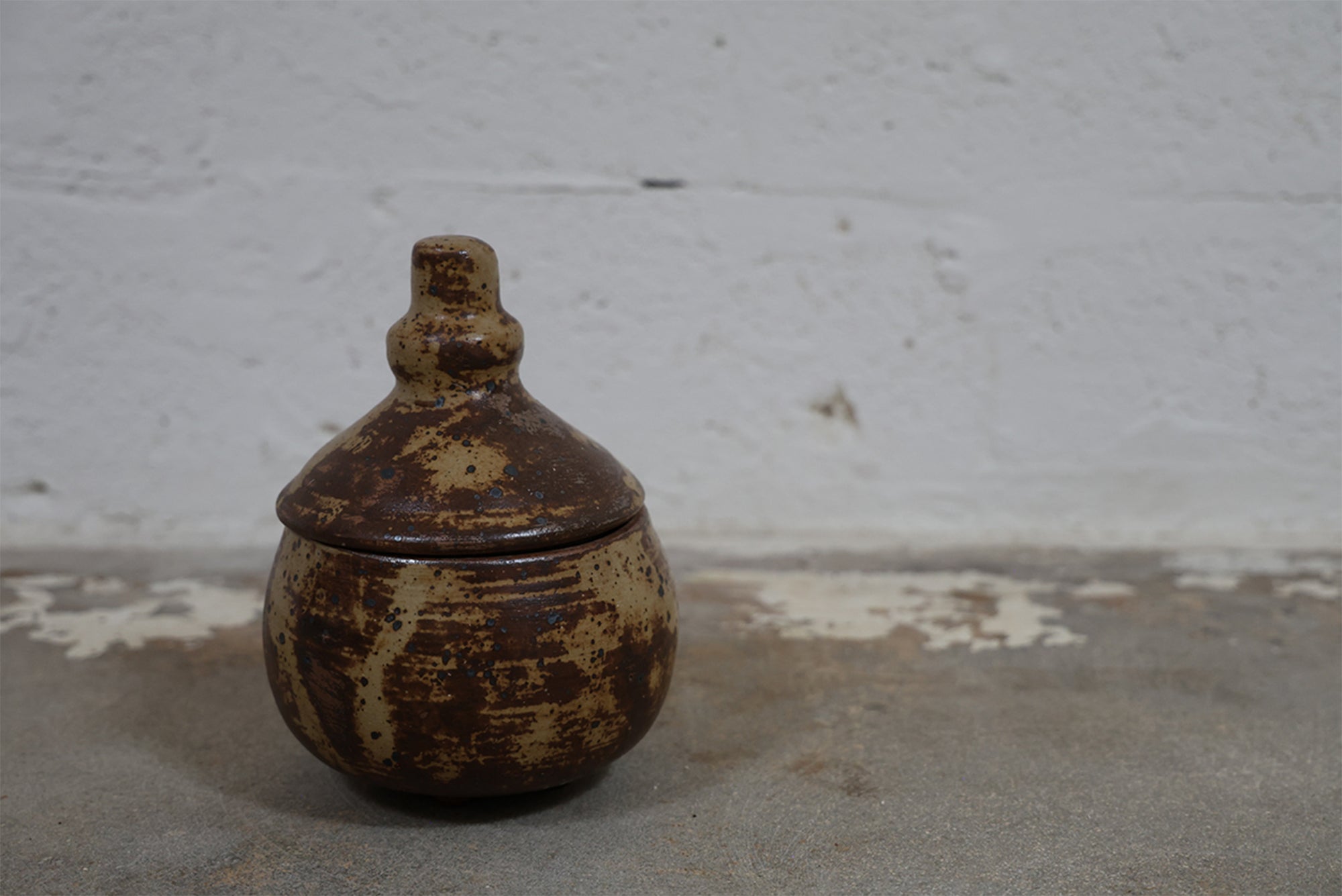 SMOKE-FIRED RITUAL JAR