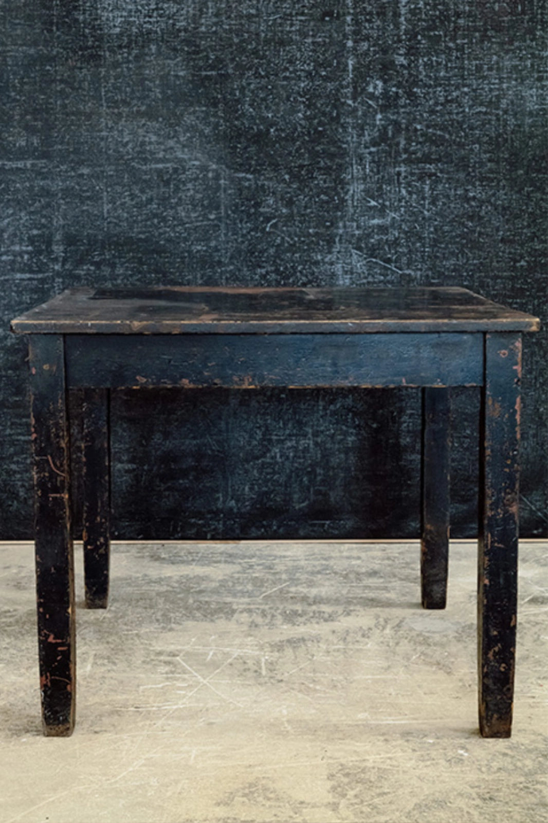 WOODEN TABLE PAINTED BLACK