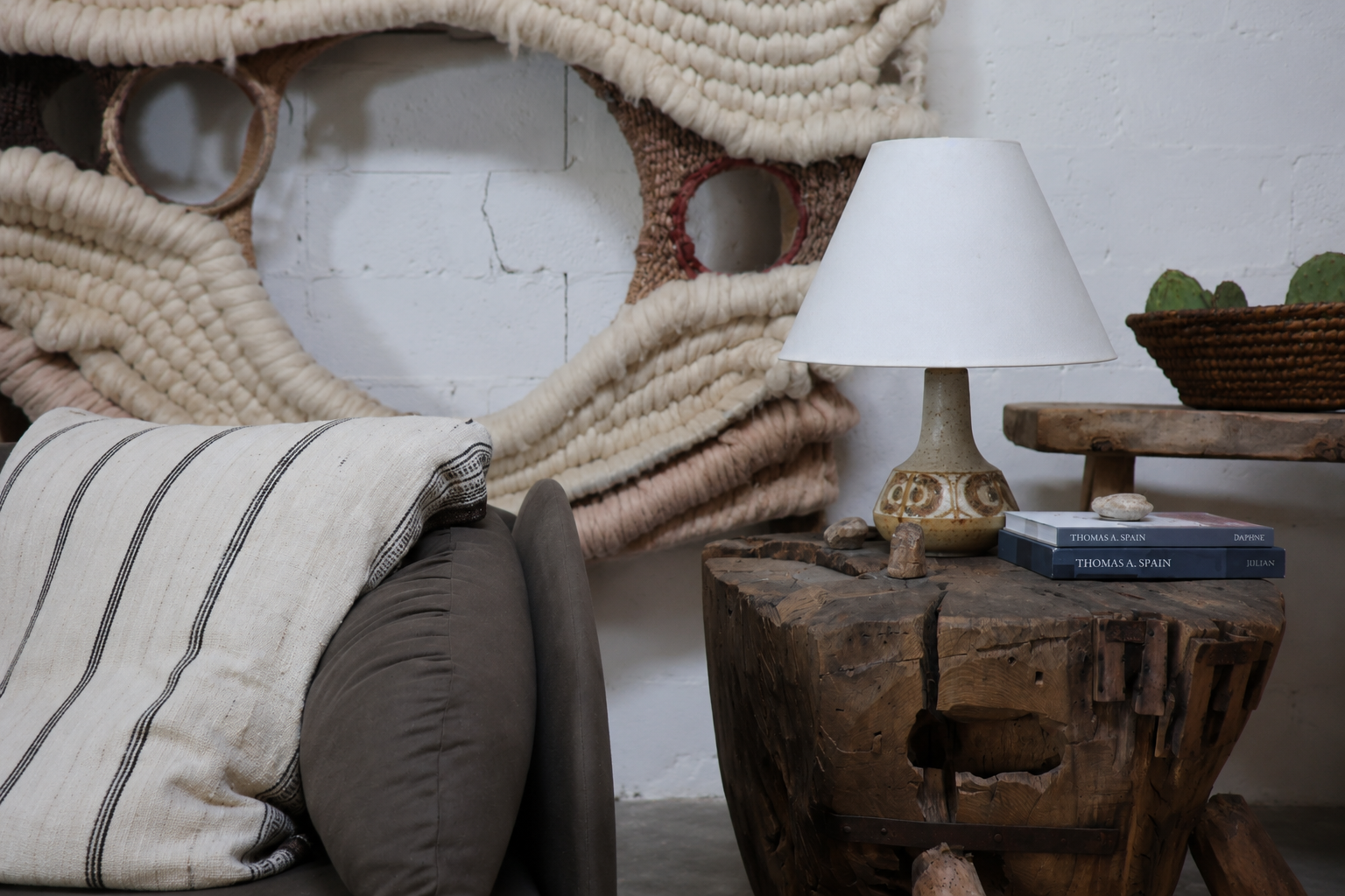 SOHOLM CERAMIC TABLE LAMP